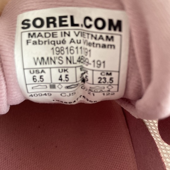 Sorel Kinetic RNEGD Float Shoes - Woman Size 6.5 Color Chalk Pink - Picture 8 of 8